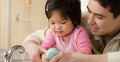 Rửa tay sạch sẽ, cách phòng nhiễm khuẩn hiệu quả