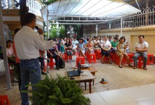Hội thảo về PECS của Trường chuyên biệt Từng Bước Nhỏ